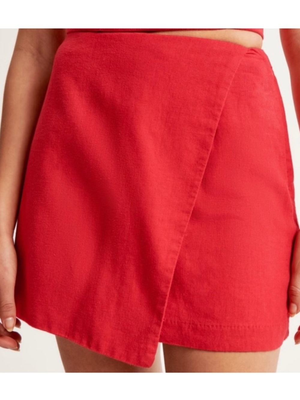 Abercrombie & Fitch Red Asymmetrical Mini Skirt - Picture 3 of 5